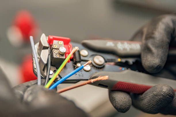 Best Emergency Electrical Repair  in Matthews, NC